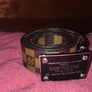 LOUIS VUITTON belt